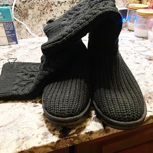 Women's Classic Cardi Cable Knit Pull-On Boots